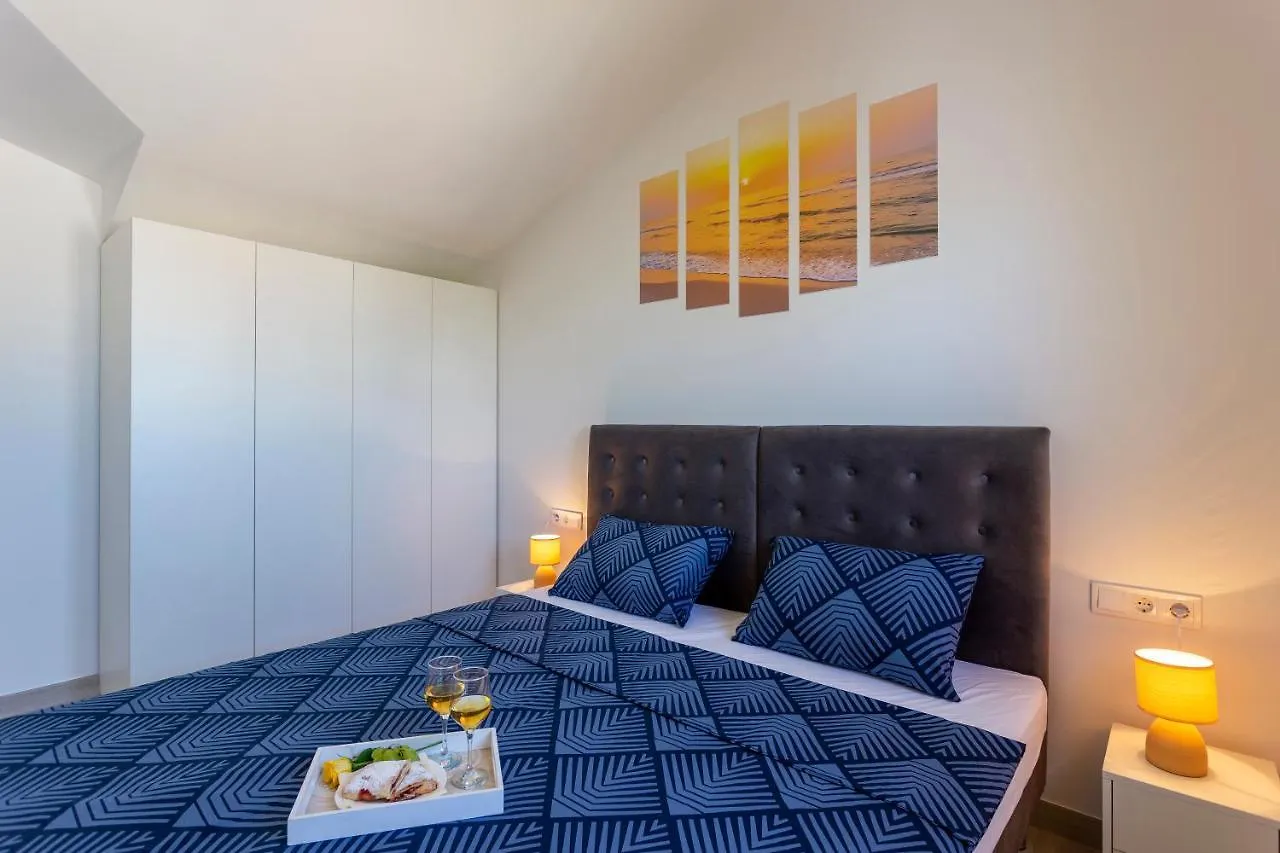City Apartments Silver Pula
