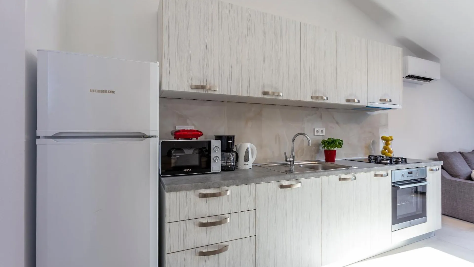 City Apartments Silver Pula Croacia